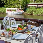 Paradise Hotel