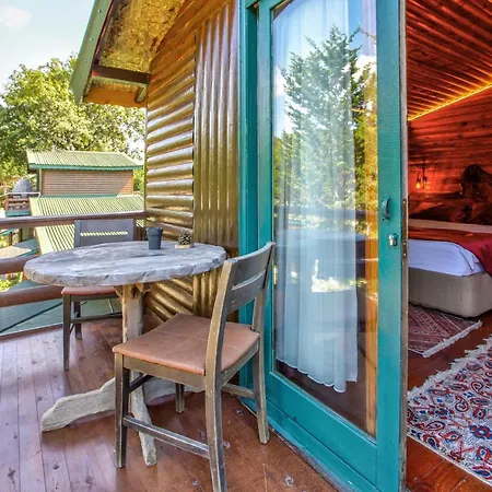 Paradise Hotel