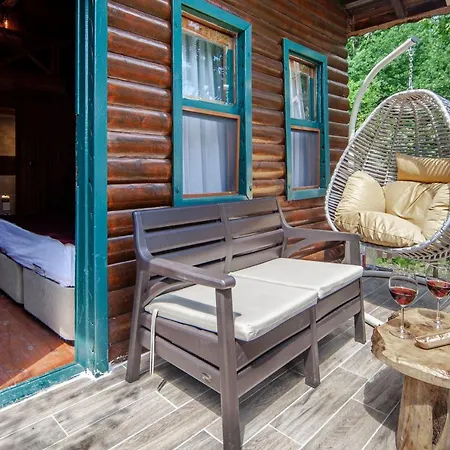 Paradise Hotel 3*