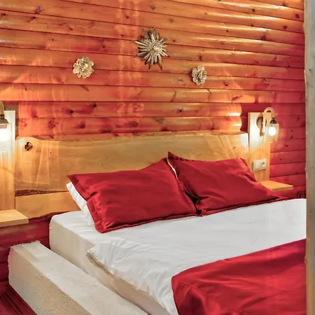 Paradise Hotel 3*